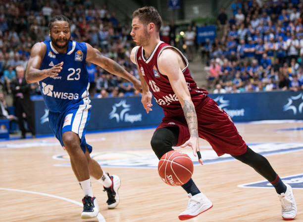 32年次轮 32年次轮